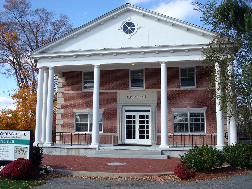 Conrad Hall in Autumn Conrad Hall houses the administrativ… Flickr