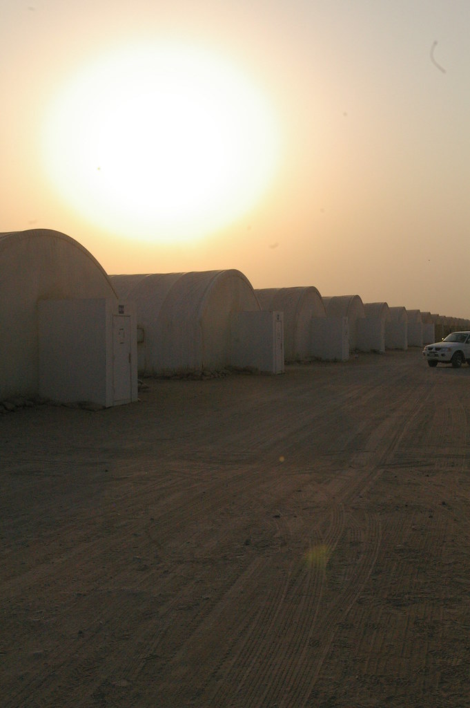 Kuwait. living areas. No AC Lloyd Allen Flickr