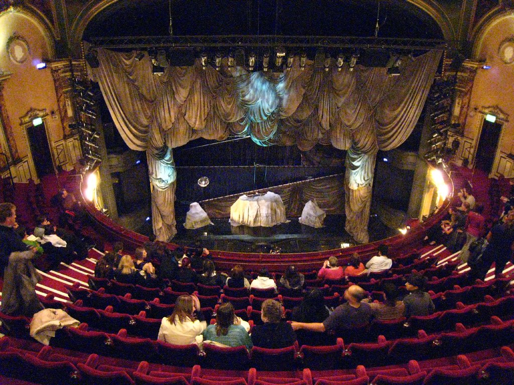 London Her Majesty's Theatre Taken inside Her Majesty's … Flickr