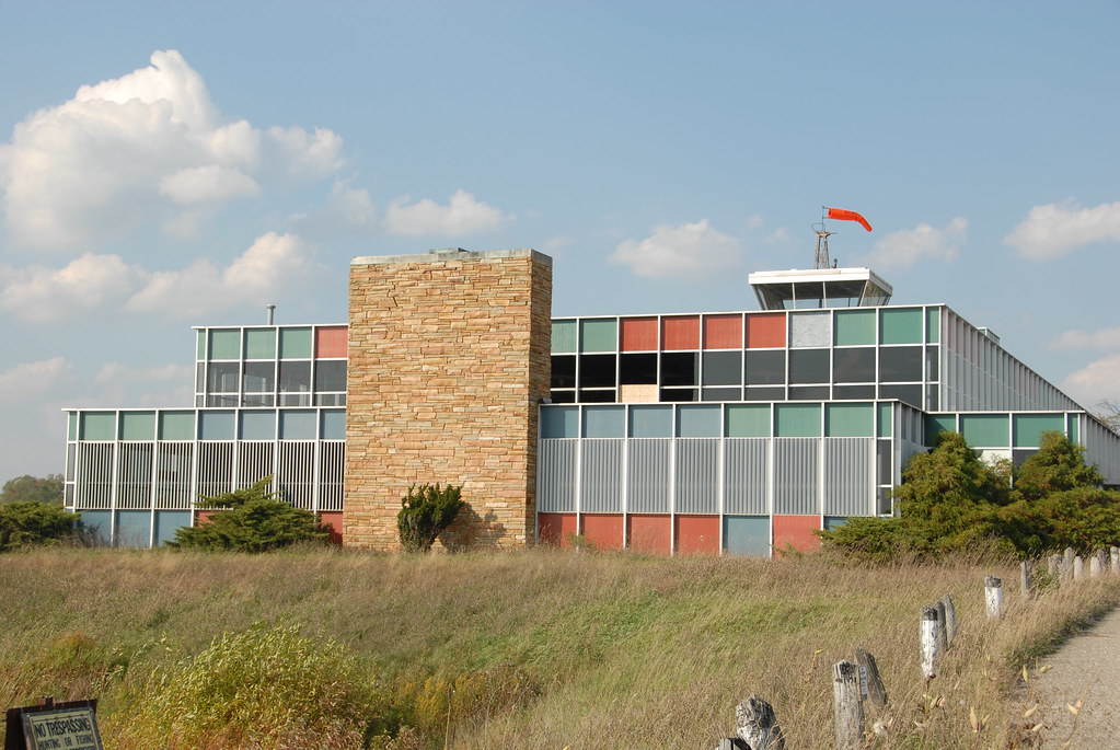 Miller_airport Reed City, Michigan justbob50 Flickr