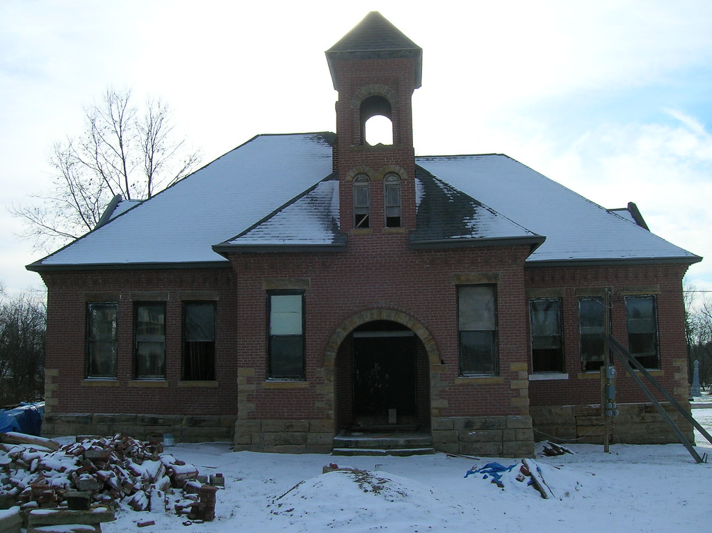 112308 Olivesburg SchoolOlivesburg, Ohio (2) Aaron Turner Flickr