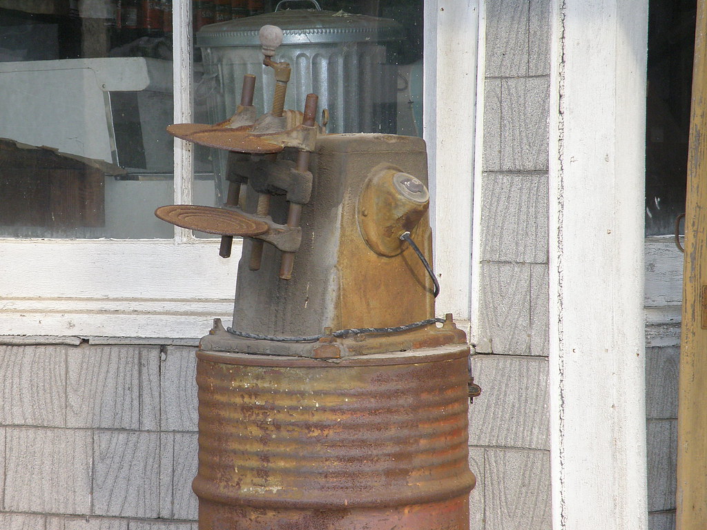 Vintage Paint Shaker, Country Store Dinwiddie Virginia Flickr