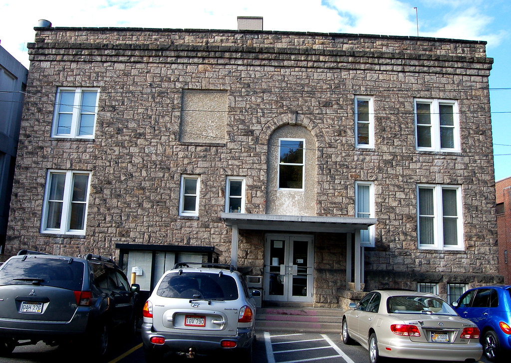 Hancock County Court House Side New Cumberland WV Taber Andrew Bain