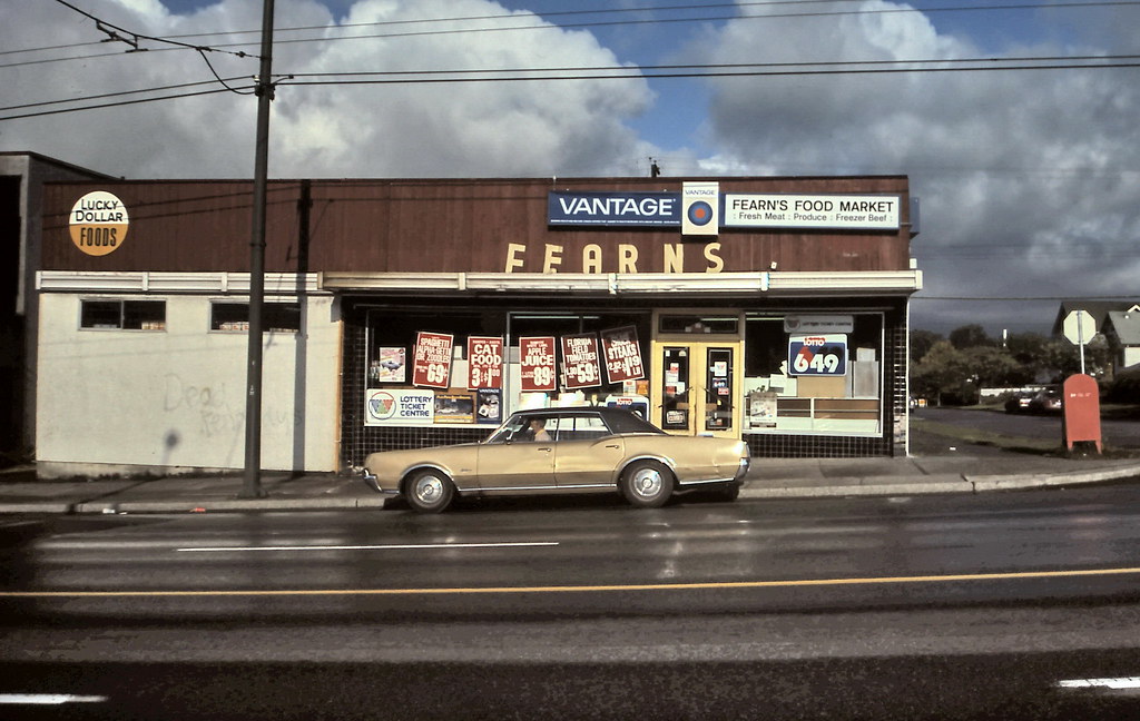 gm_16601 Fearn's Food Market on Main Street, Vancouver 198… Flickr