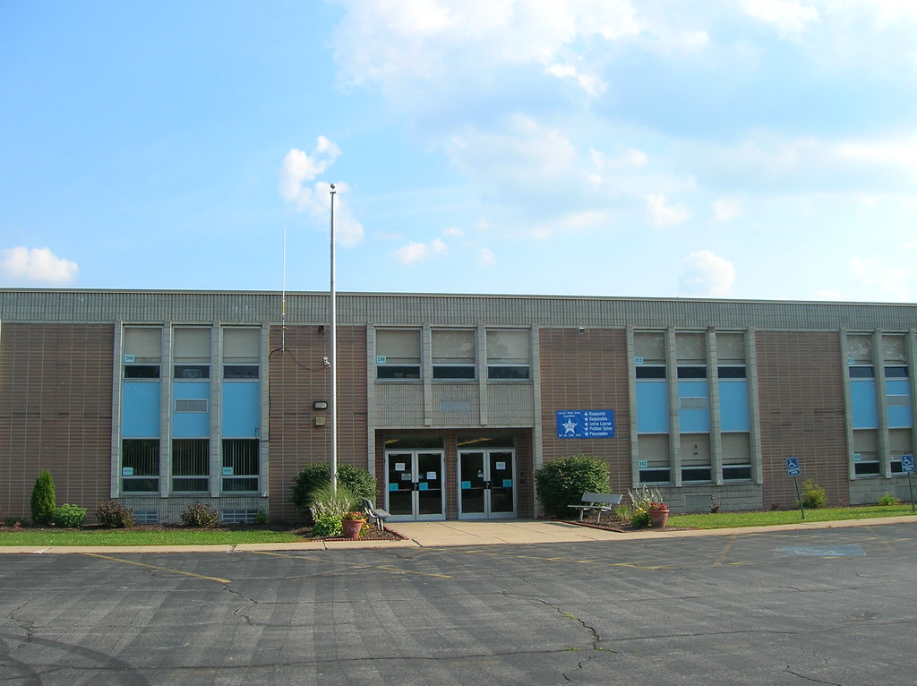 Lakeview Junior High SchoolCortland, Ohio Aaron Turner Flickr