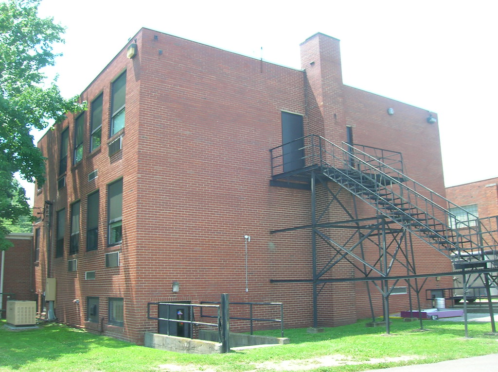 071608 Claridon Township School 2East Claridon, Ohio (2… Flickr