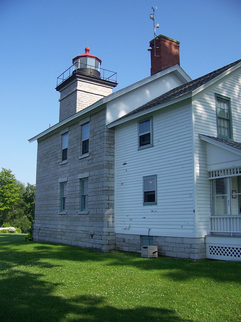 Old Sodus Light (or Sodus Point Light, Sodus Point, New Yo… Flickr