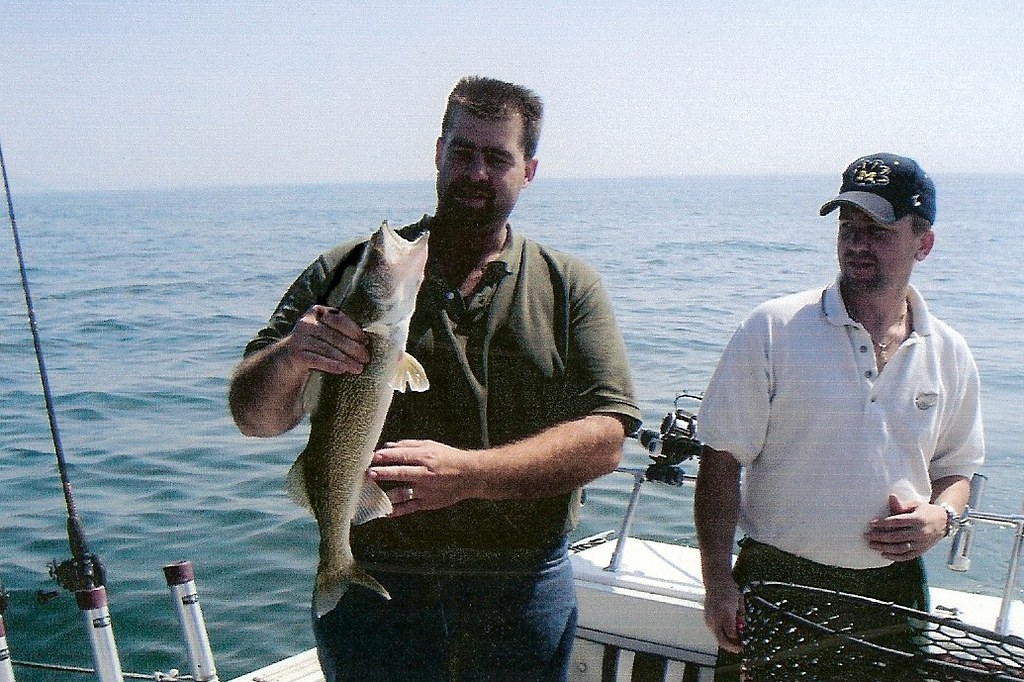 Lake Erie Walleye fishing Luna Pier, MI aboard the "Stray Cat" a