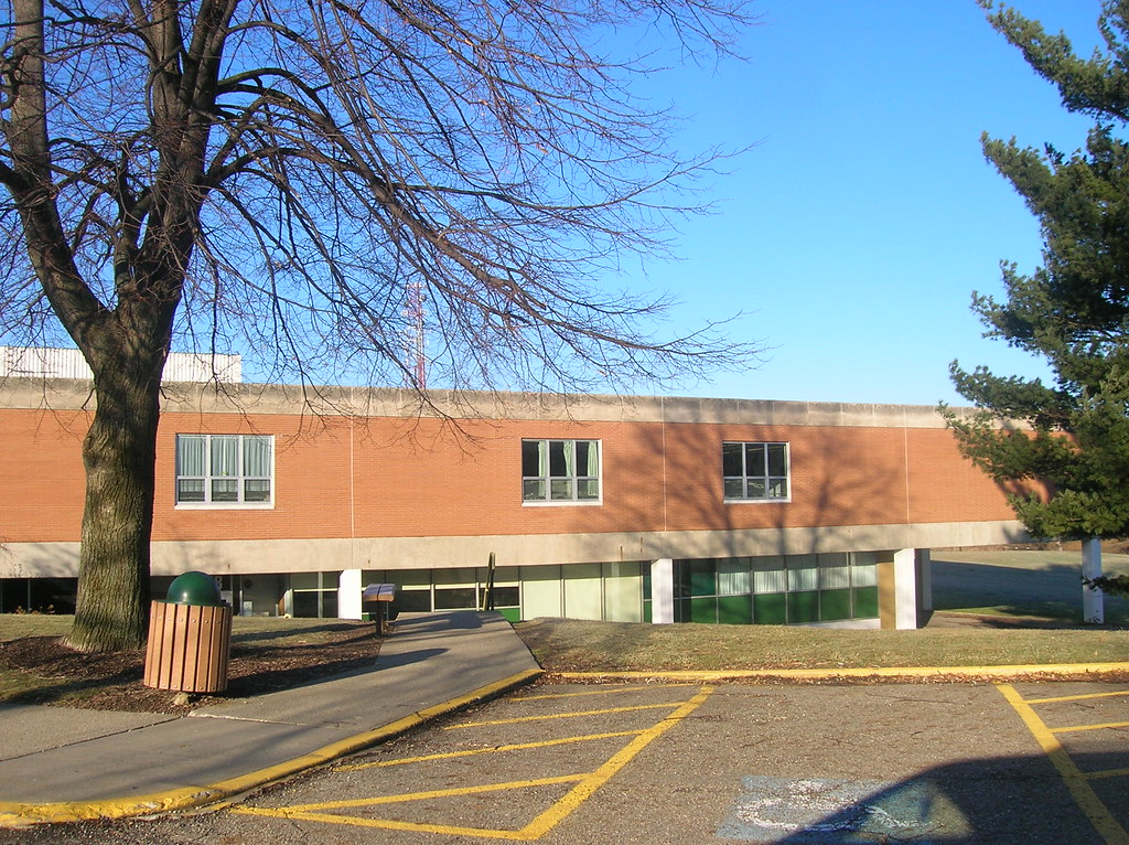 122908 Oakwood High SchoolPlain TownshipCanton, Ohio (1… Flickr