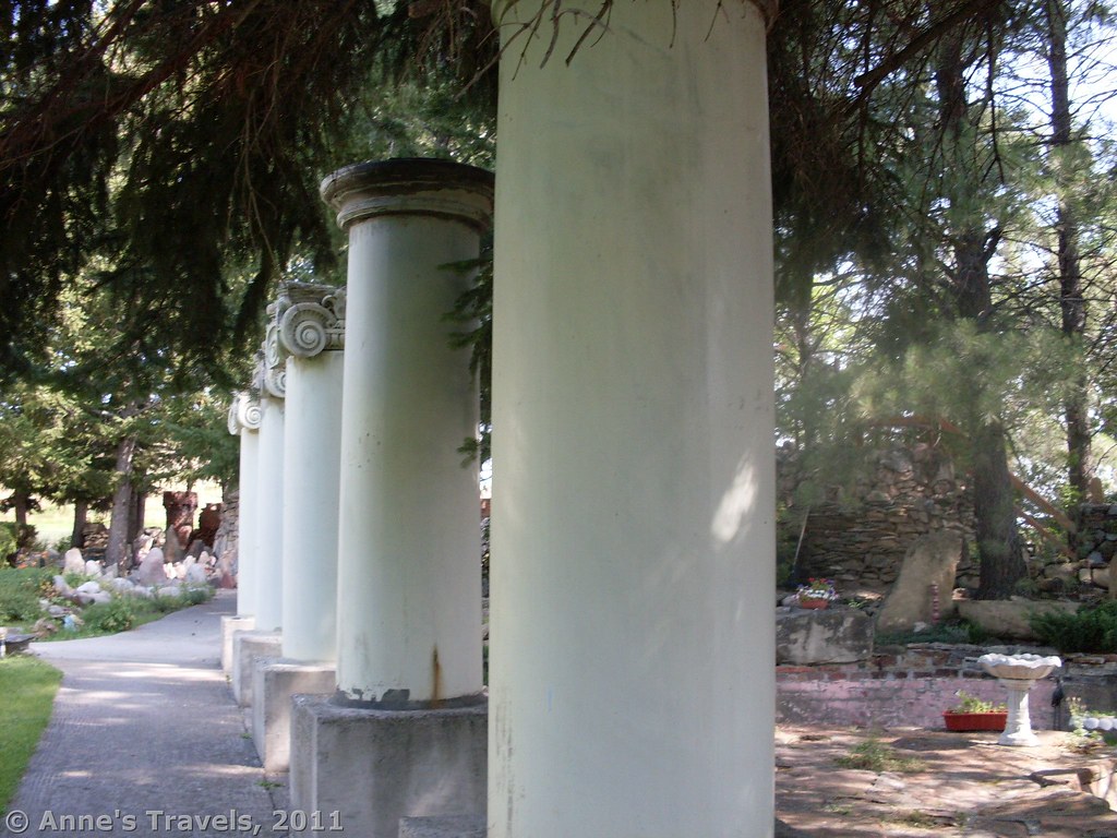 Solomon's_Porch The area known as Solomon's Porch in Pathw… Flickr