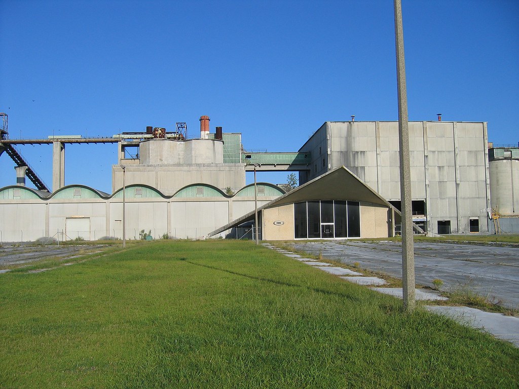 Ideal Cement Factory Ideal Cement is located near Castle H… Flickr