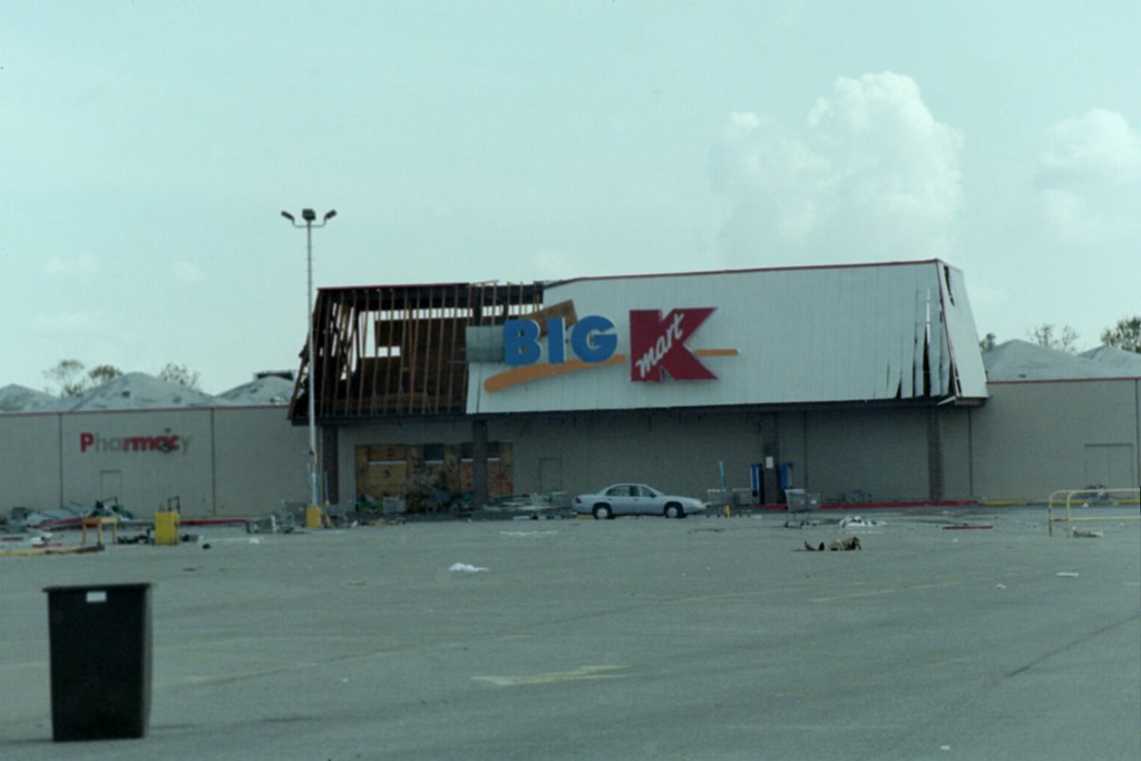 Jefferson Parish Kmart on Vets Blvd by David Drive Laurie Flickr