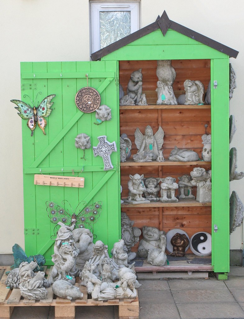 Tintagel Garden ornaments August 2015 Bristol Viewfinder Flickr