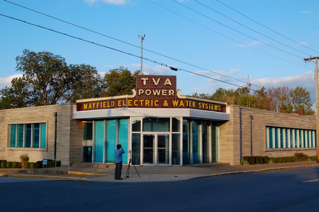 tva power Mayfield Electric & Water System office, Mayfiel… Flickr