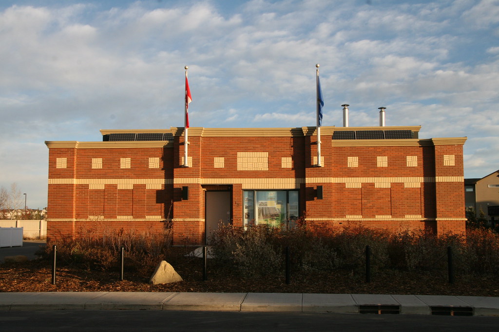 Energy Centre Drakes Landing Solar Community 17 Photo D… Flickr