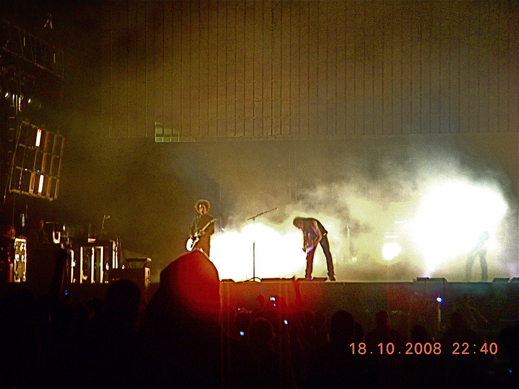 Nine Inch Nails live 18_10_08 Nine Inch Nails' Lights In… Flickr