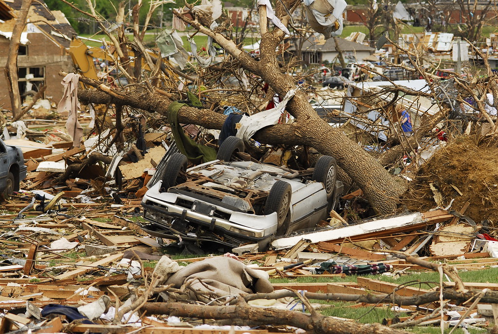 ParkersburgNew Hartford, IA EF5 Tornado May 25, 2008 Tornado Talk