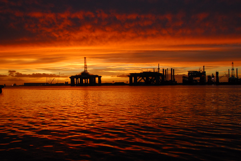 Sunset Galveston Bay, Texas July sunset over Galveston B… Flickr