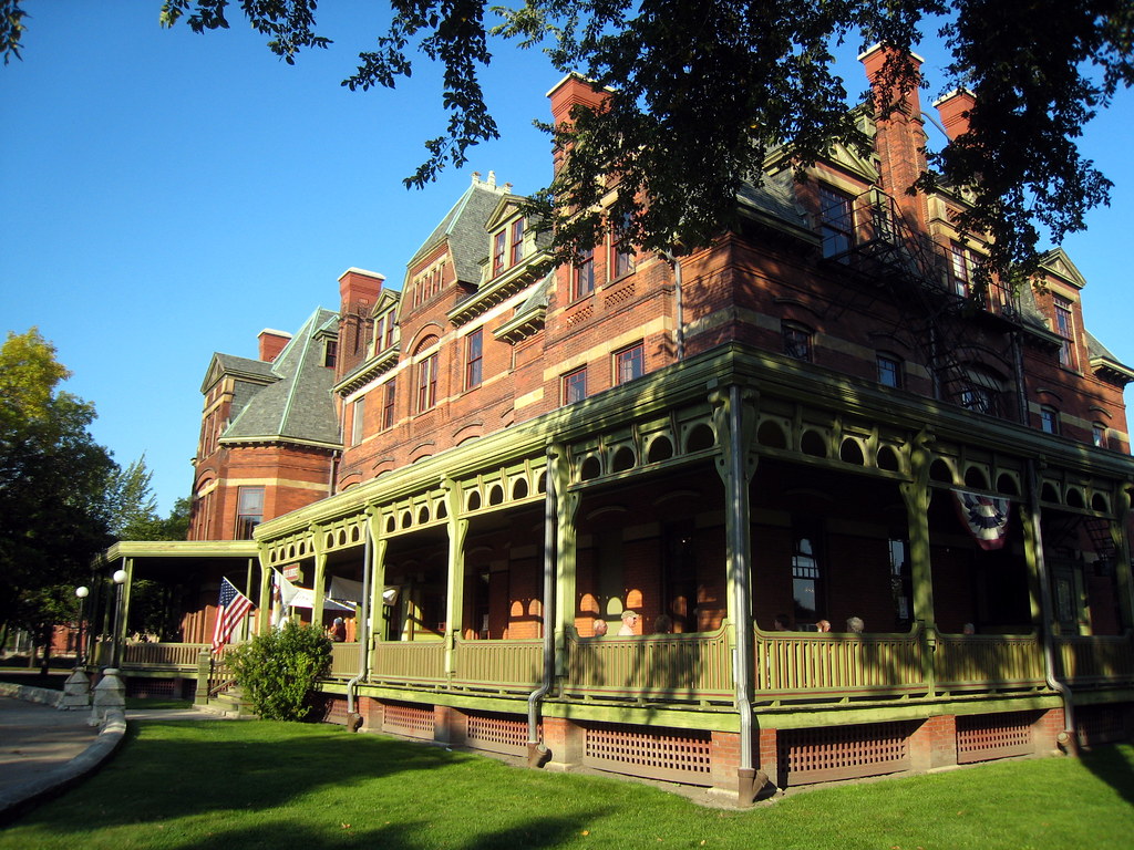 Hotel Florence Historic Pullman Chicago a photo on