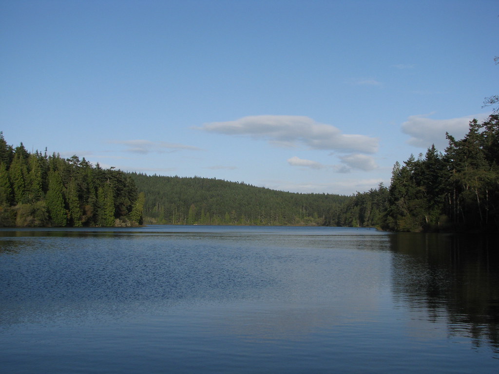 Pass Lake, WA Pass Lake, a tranquil, forestbordered lake … Flickr