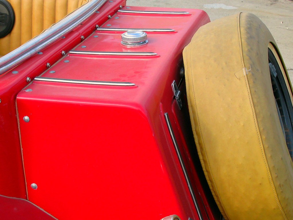 1937 Jag That exposed gas tank would be worrisome. miheco Flickr