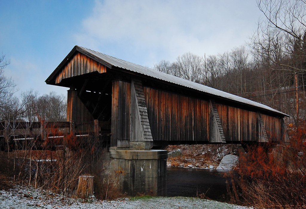 Livingston Manor Bridge Livingston Manor Covered Bridge in… Flickr