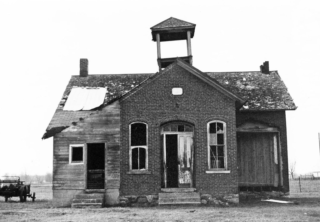 Peter's schoolhouse 1995 Abandoned schoolhouse in Lagrange… Flickr