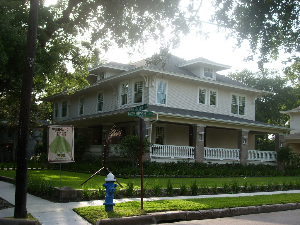 Woodland Heights in historic Houston Heights Erion Shehaj Flickr