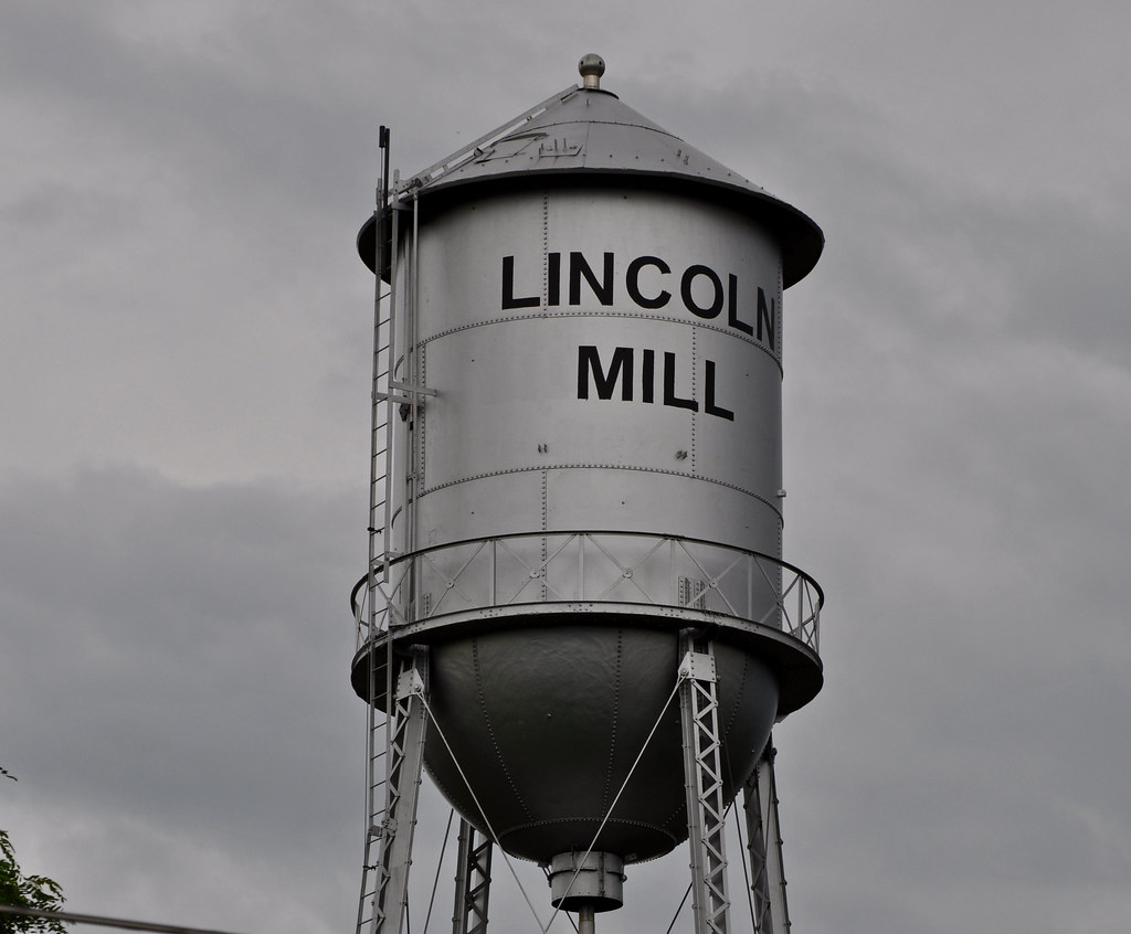 Lincoln Mill Water Tower for my contact, davidwilliamread,… Flickr