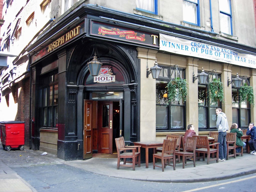 Manchester, Crown & Anchor Dayoff171 Flickr