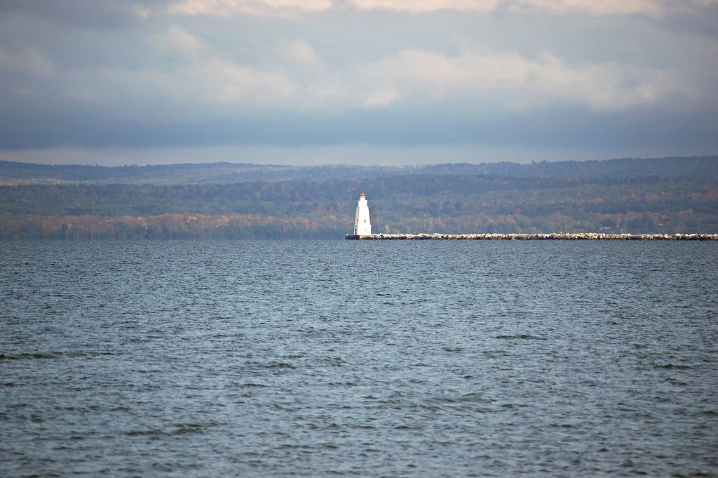 Wisconsin, Ashland, Ashland Breakwater Light, Lake Superio… Flickr