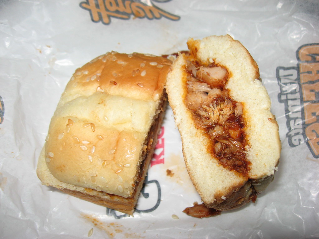 KFC Honey BBQ snacker (sliced) KFC (Tender chunks of chic… Flickr