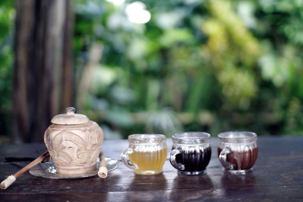 Coffee tasting Coffee tasting at a local coffee plantation… Flickr