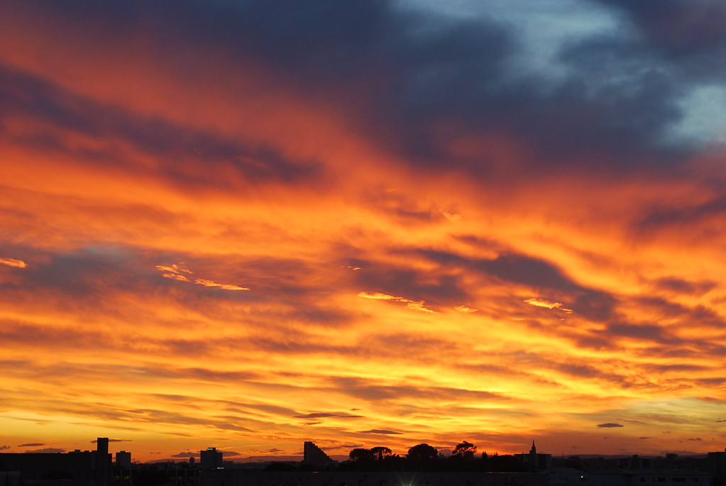 Coucher de soleil sur Montpellier Vincent Schmitt Flickr