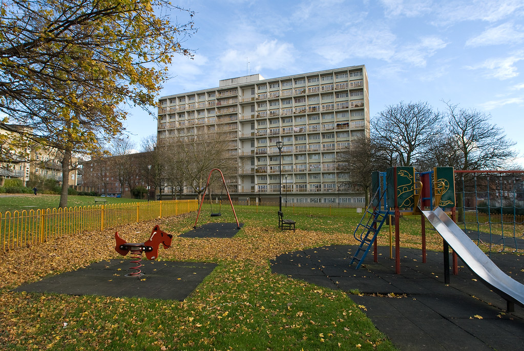 South Acton Estate Barwick House, on the South Acton Estat… Flickr