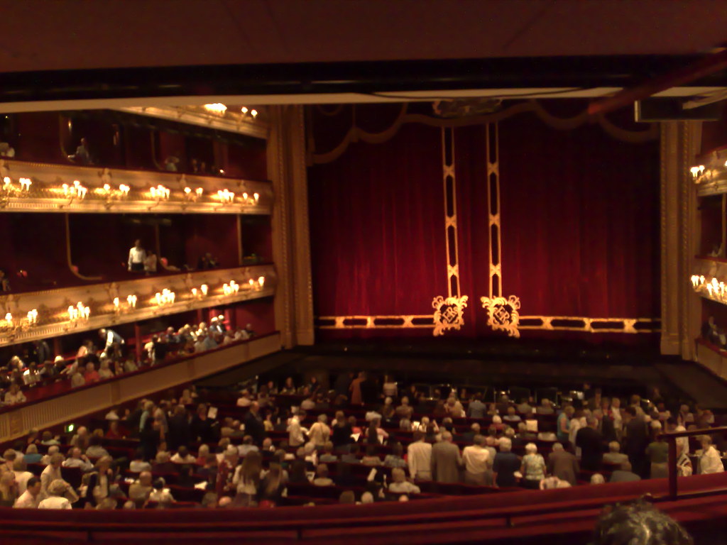 Royal Opera House The opera house in Covent Garden befor… Flickr