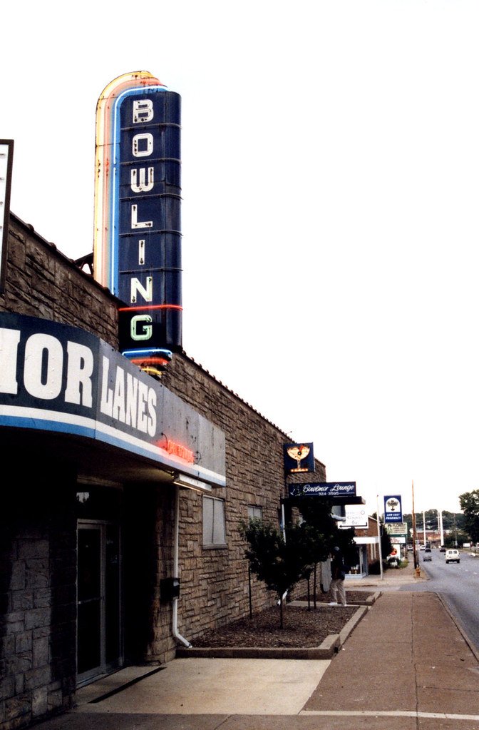 Bowlmor Lanes Davenport, IA Bowling...cocktails... enterta… Darren