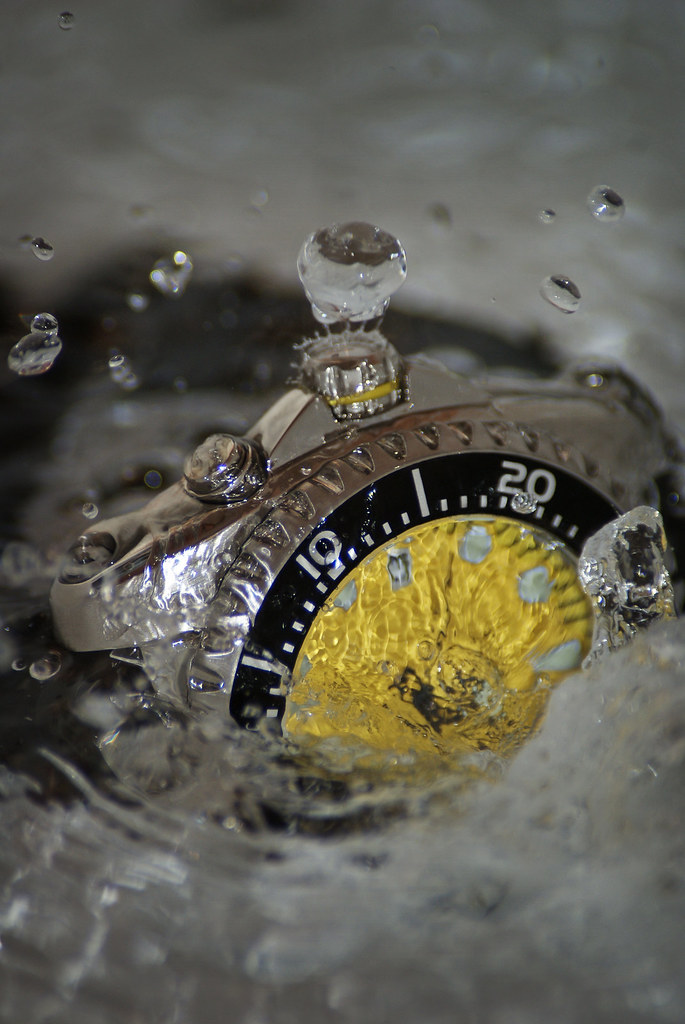 Wet watch Another watch shot taken for the competition . I… Flickr