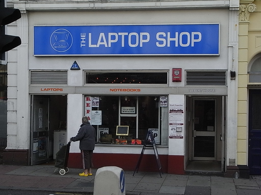 The Laptop Shop Isriya Paireepairit Flickr