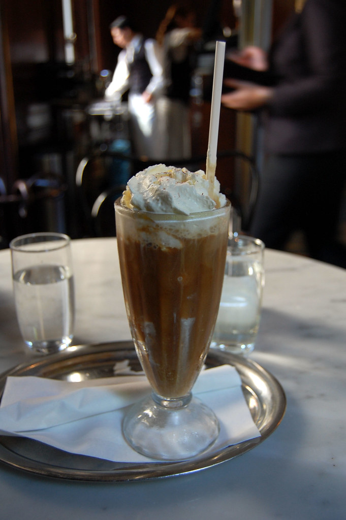 Wiener Eiskaffee "Chilled coffee with vanilla ice cream an… Flickr