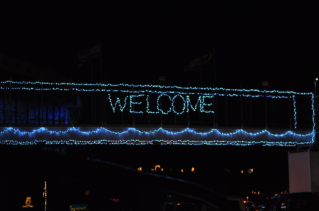 DSC_0516 Bristol Motor Speedway Christmas Lights Bristol M… Flickr