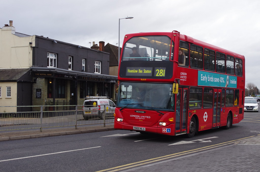 IMGP7303 Ewell Road, Surbiton Tuesday 10 January 2017 Copy… Flickr