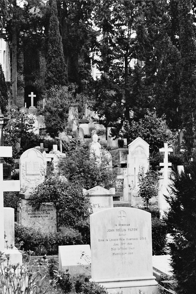 (Black & White) Protestant Cemetary in Rome, Italy 2008 … Flickr