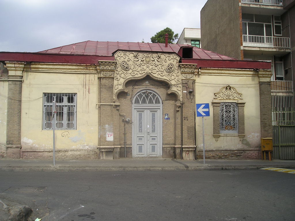 An old house, Tehran, Iran An old house, Tehran, Iran Flickr