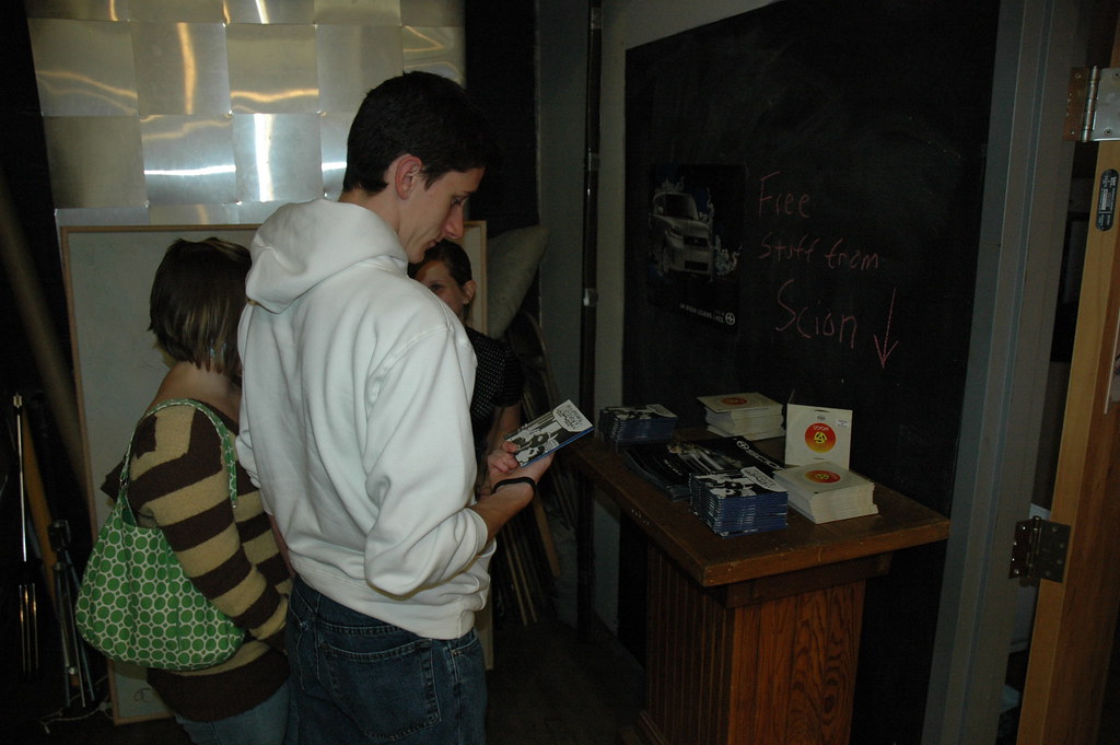 Oct. 3 First Friday at Murphy Art Center Images from Artur… Flickr