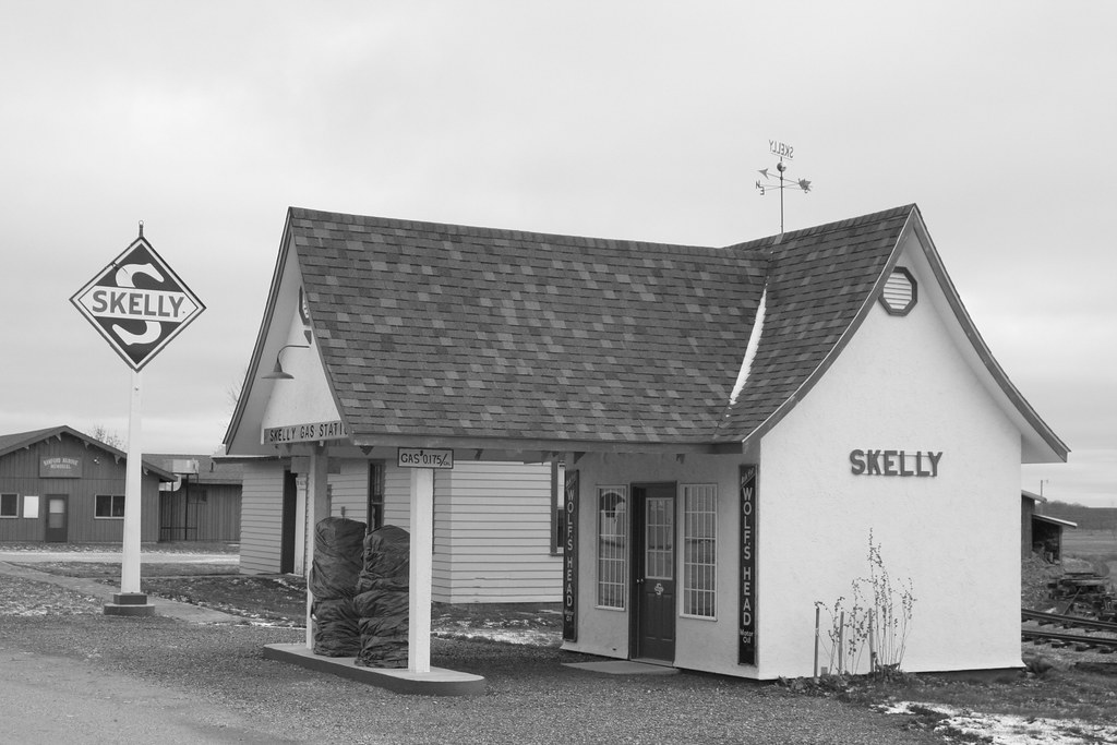 Skelly Gas Station Dalton, MN anglerove Flickr
