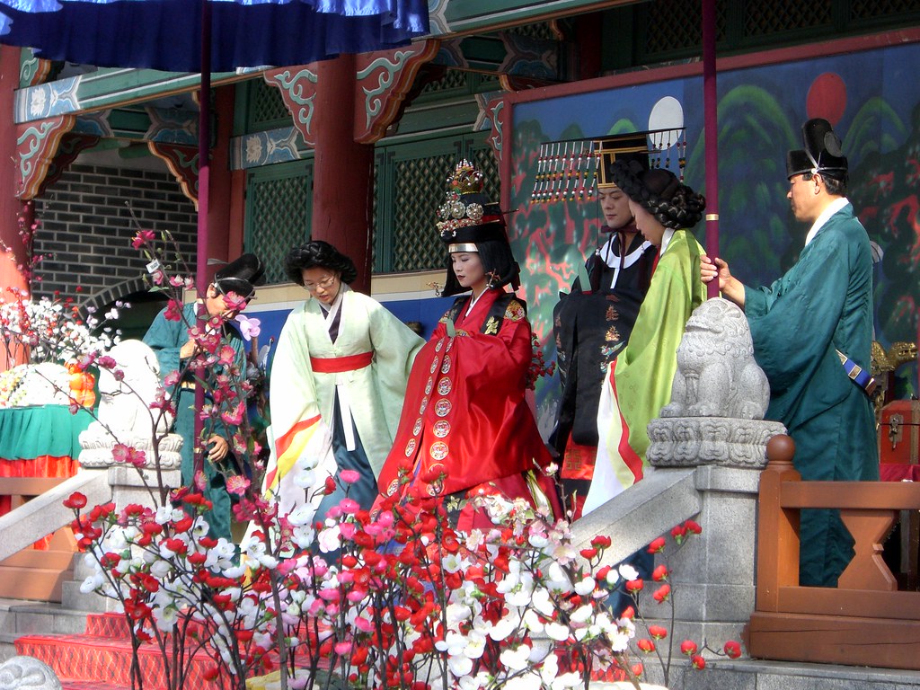 Korean Wedding A traditional Korean wedding ceremony Tony Flickr