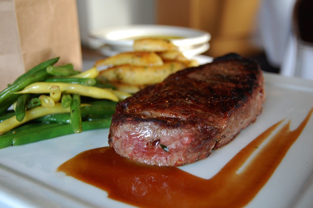 ribeye delicious. Some char. A nice amount of flavorful fa… Flickr