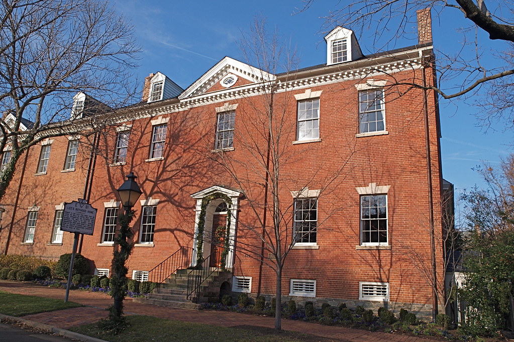 Robert E. Lee's boyhood home, Alexandria, VA Leon Reed Flickr