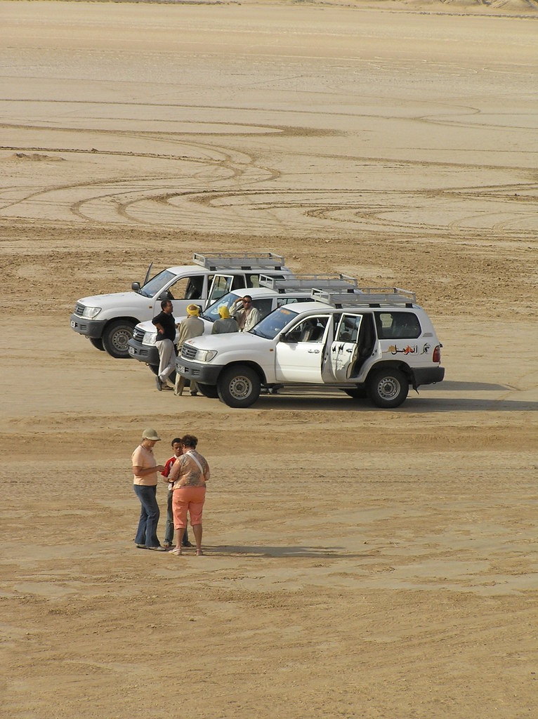 The Sahara, Tunisia "Parking Lot" for "Camel Rock" site of… Flickr